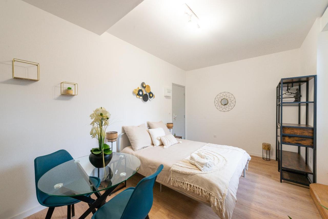 Residence Kyjay Cambrai Bagian luar foto
